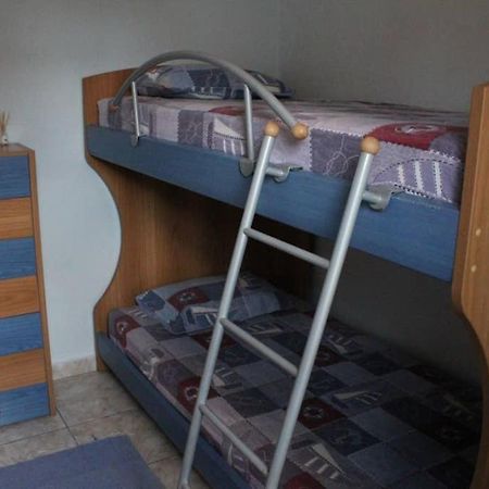 Holiday Apartment ฟิออยิตา ภายนอก รูปภาพ