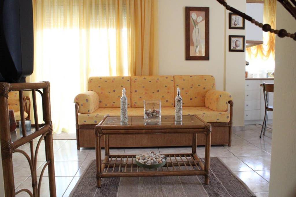 Holiday Apartment ฟิออยิตา ภายนอก รูปภาพ